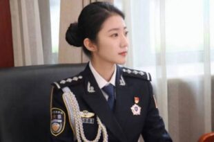 Lộ clip sex của nữ cảnh sát Trung Quốc